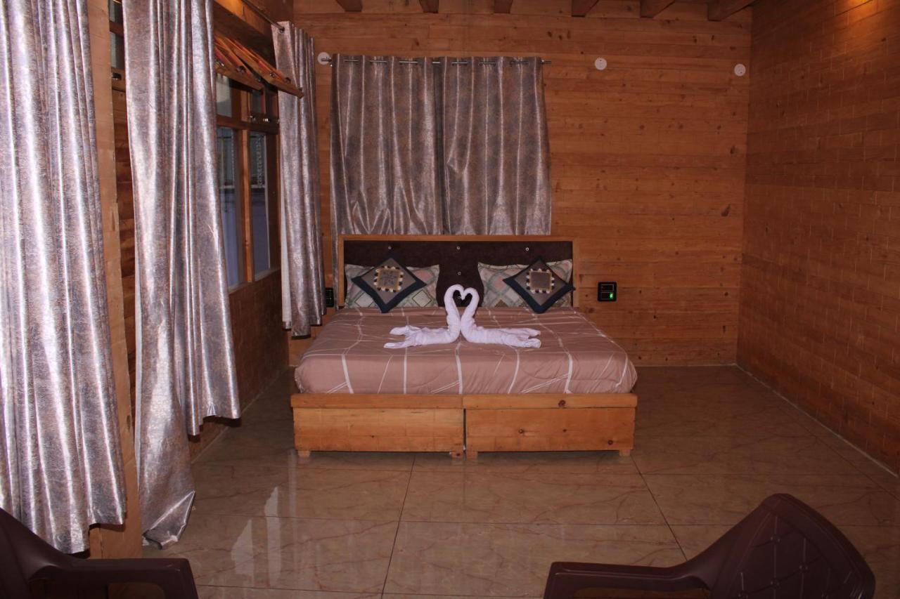 Hotel Mannat Sach Pass Tisa Экстерьер фото