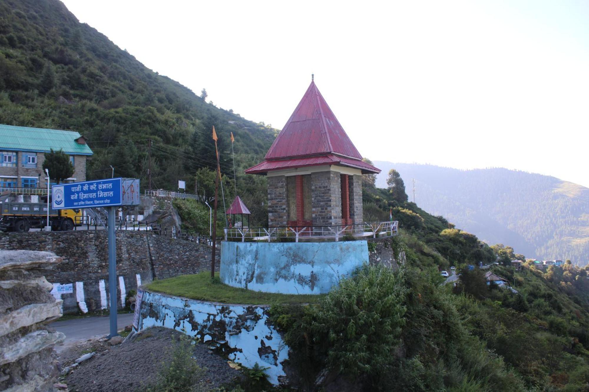 Hotel Mannat Sach Pass Tisa Экстерьер фото