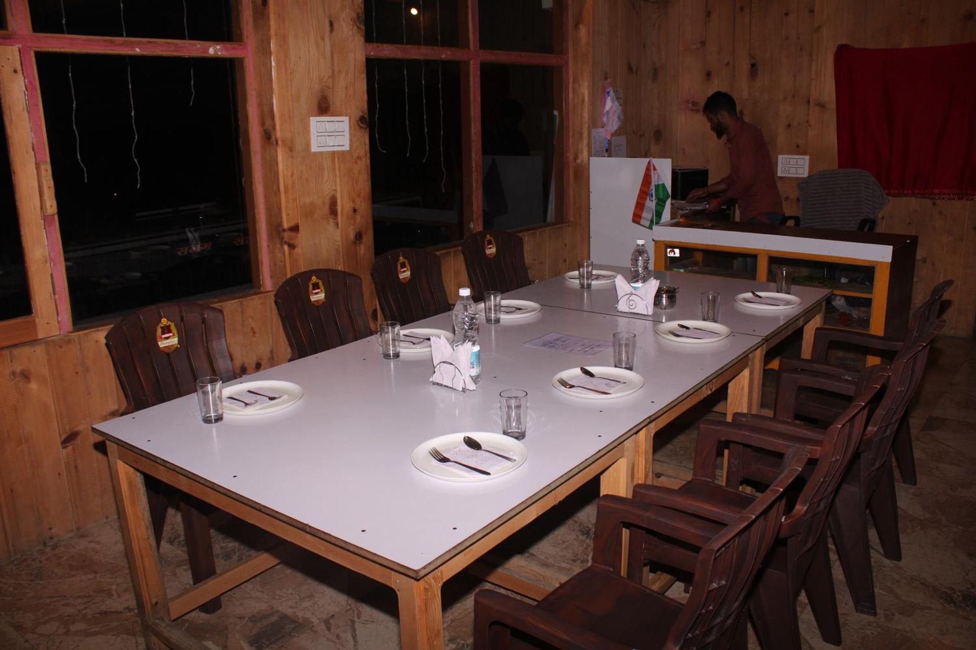Hotel Mannat Sach Pass Tisa Экстерьер фото